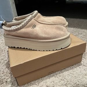 UGG Tazz platform slipper